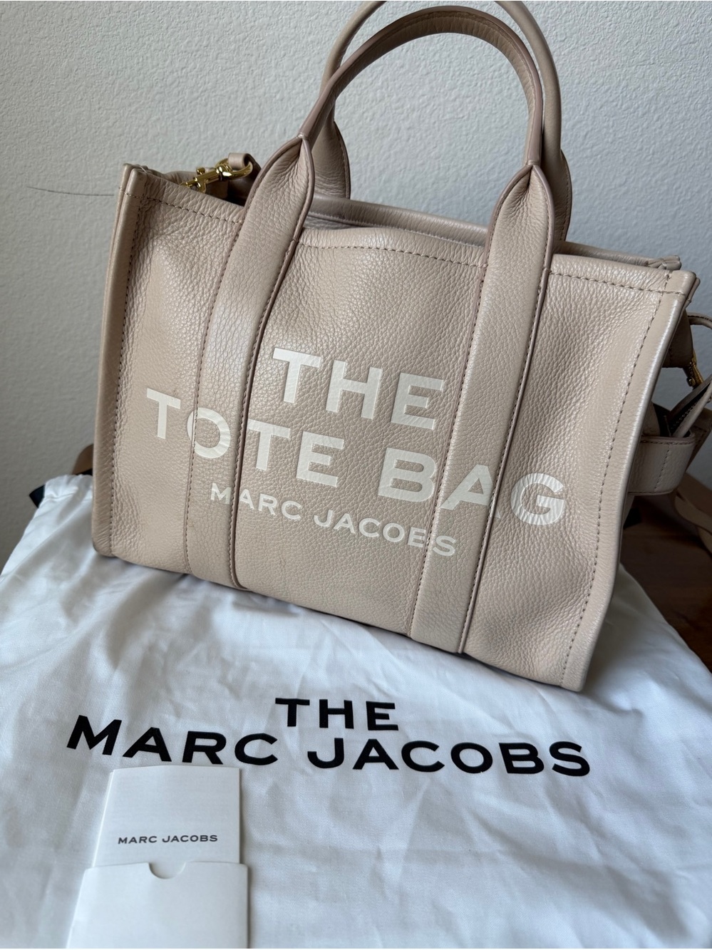 Marc Jacobs The Tote Bag in Beige with White Logo & wallet.